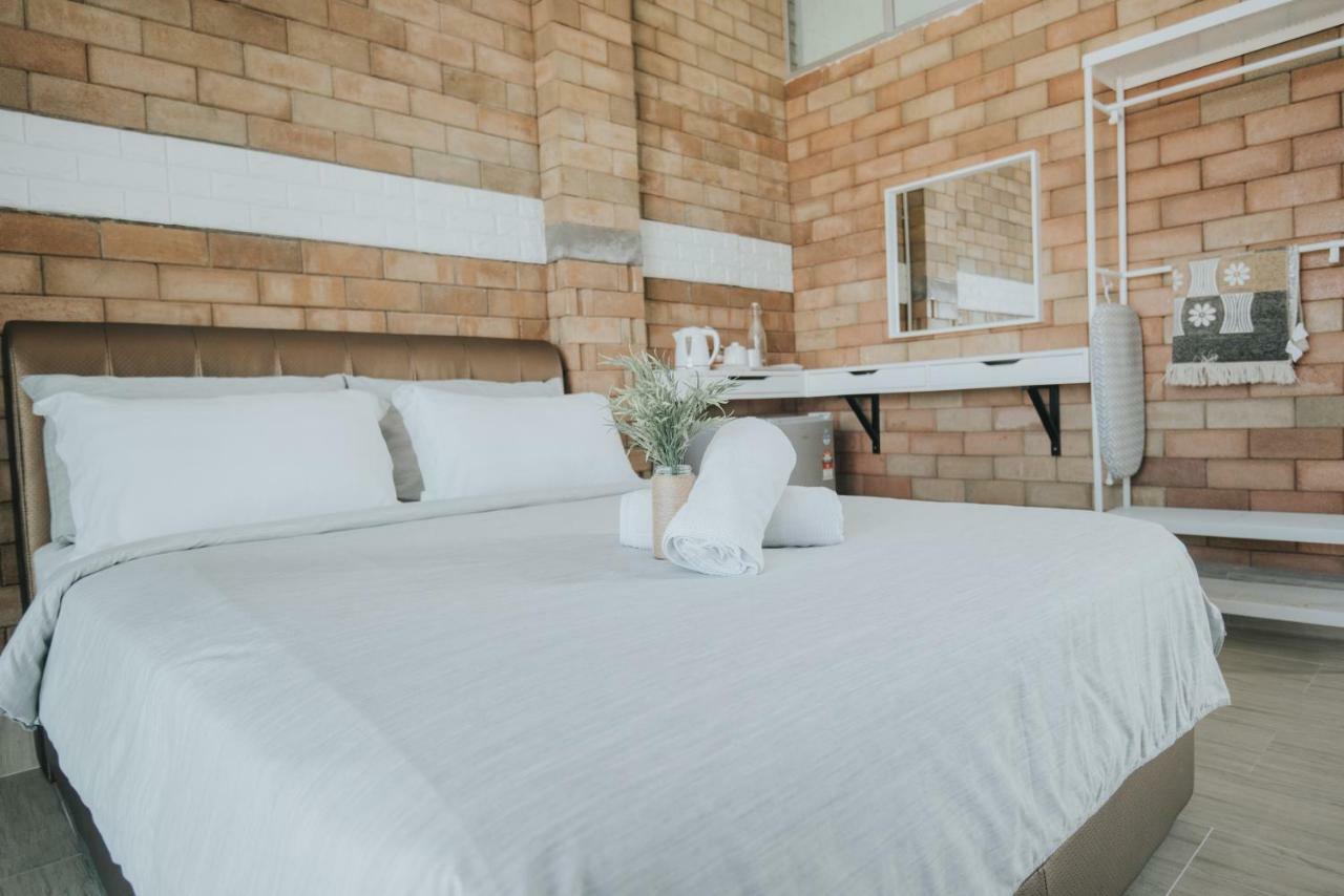 Ombak Deru Lodge Маранґ Екстер'єр фото