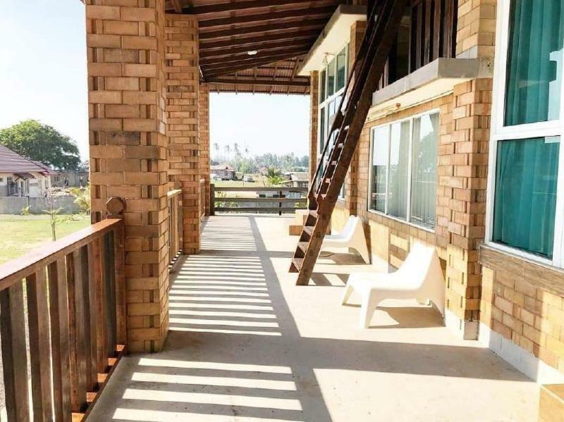 Ombak Deru Lodge Маранґ Екстер'єр фото